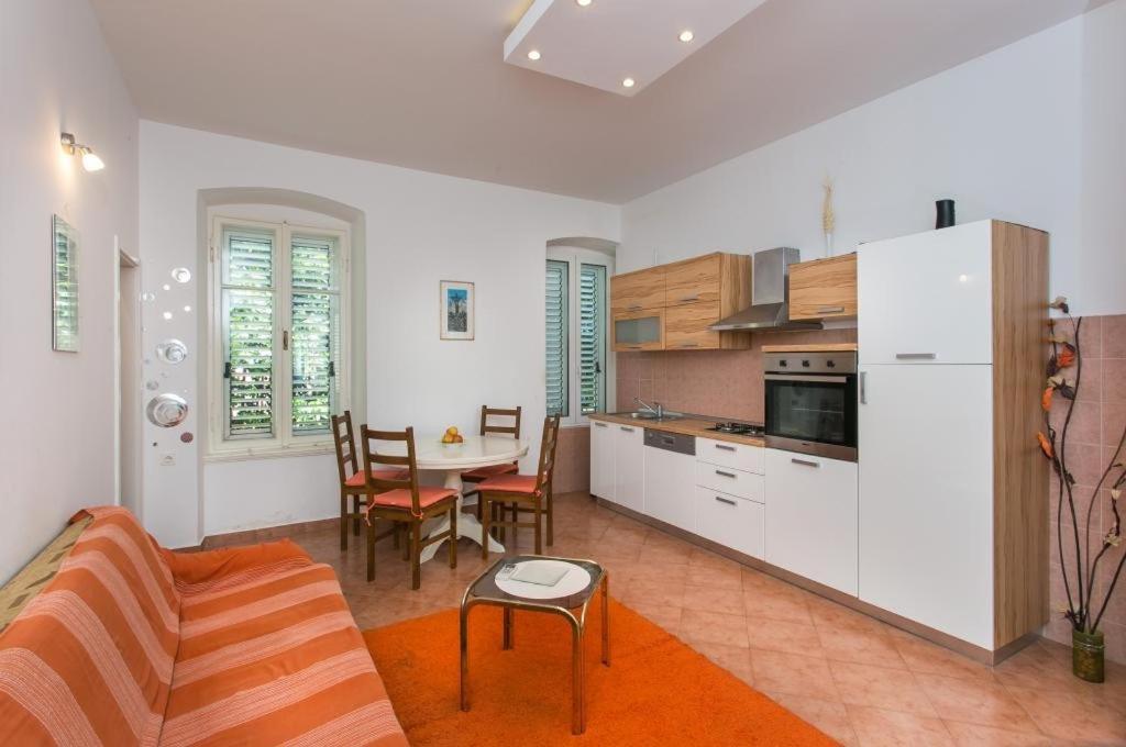 Apartment Tranquilo Дубровник Екстериор снимка